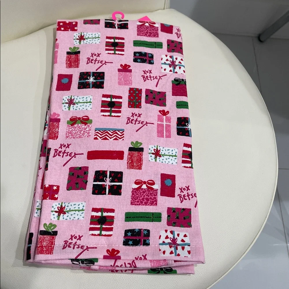 Betsey Johnson Pink/Red/Green Christmas 